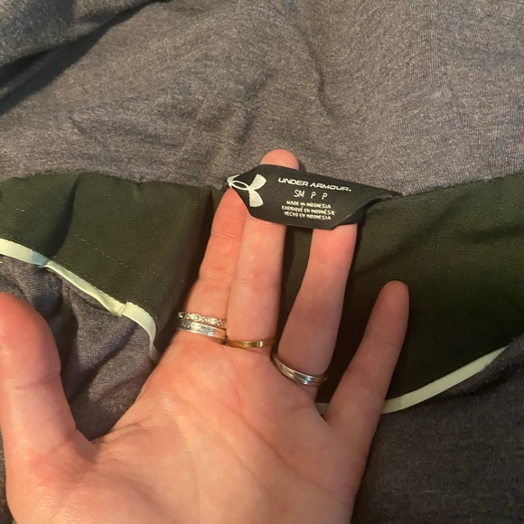 Under Armour jacket - Picture 5 of 10